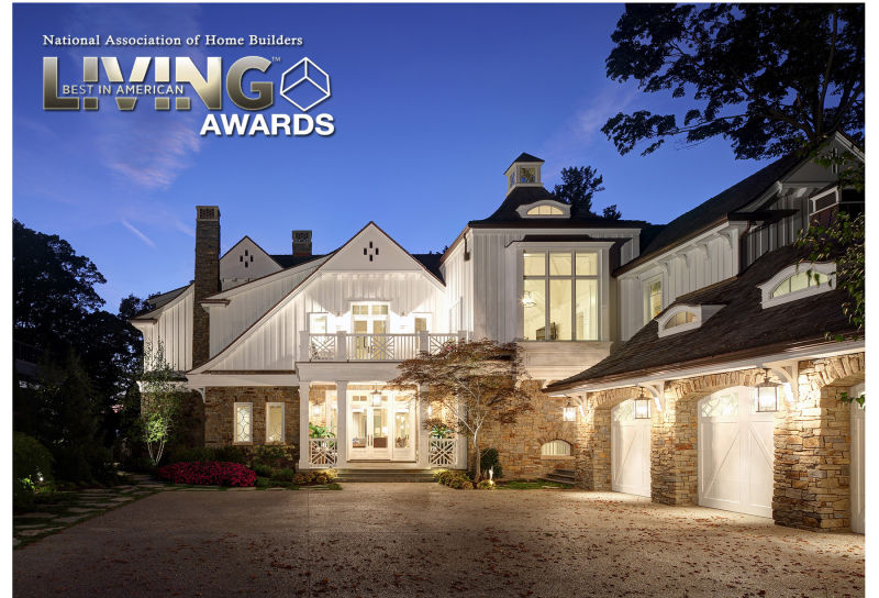 Michigan Lake House wins “One of a Kind Custom or Spec Home” Award